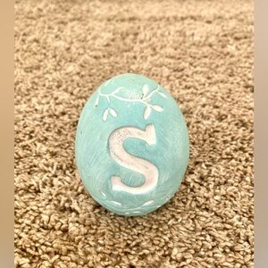 Decorative “S” Egg